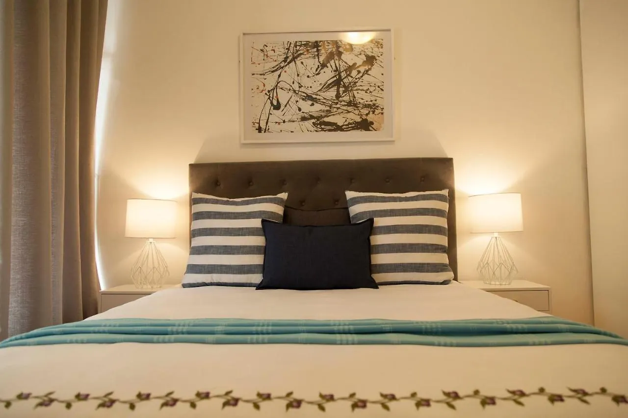 St Mungos - Clifton Beach Apartments Cape Town