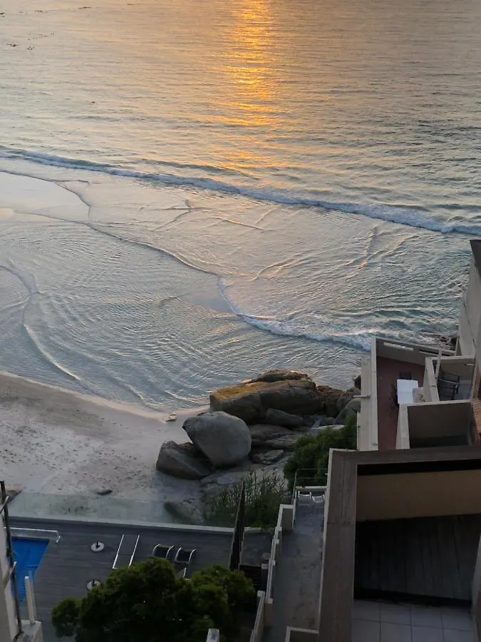 St Mungos - Clifton Beach Apartments Cape Town