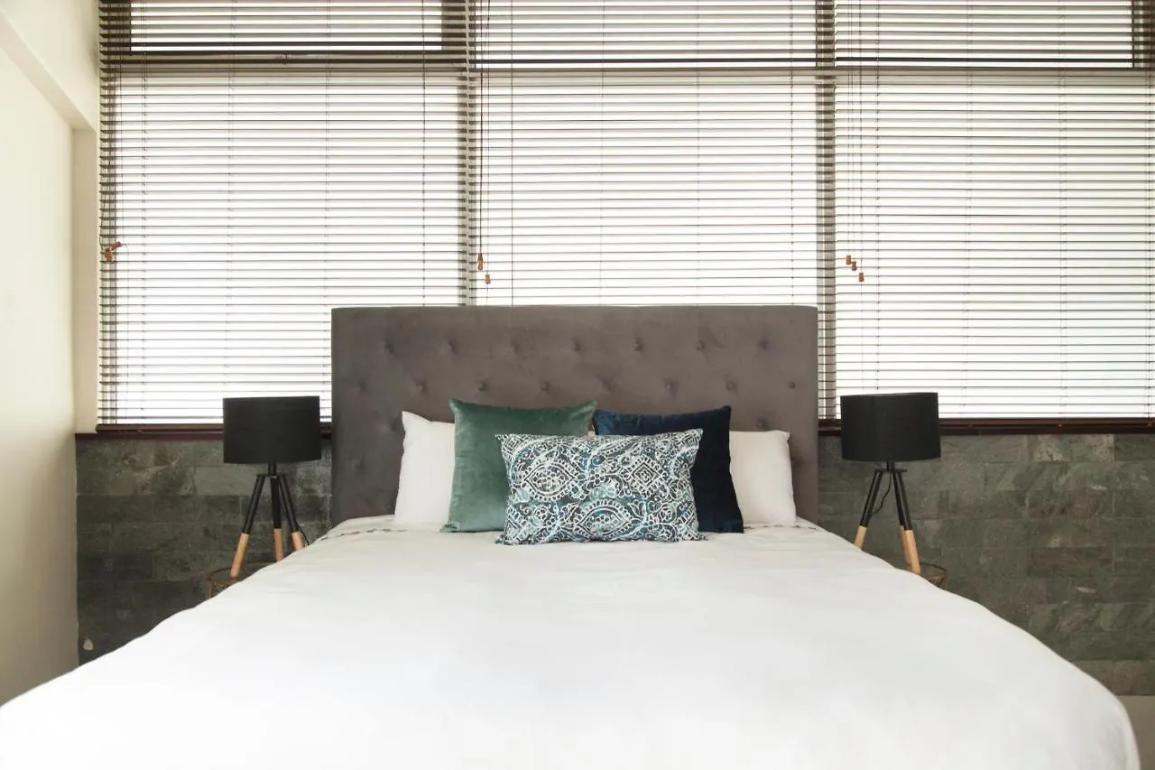 St Mungos - Clifton Beach Apartments Cape Town